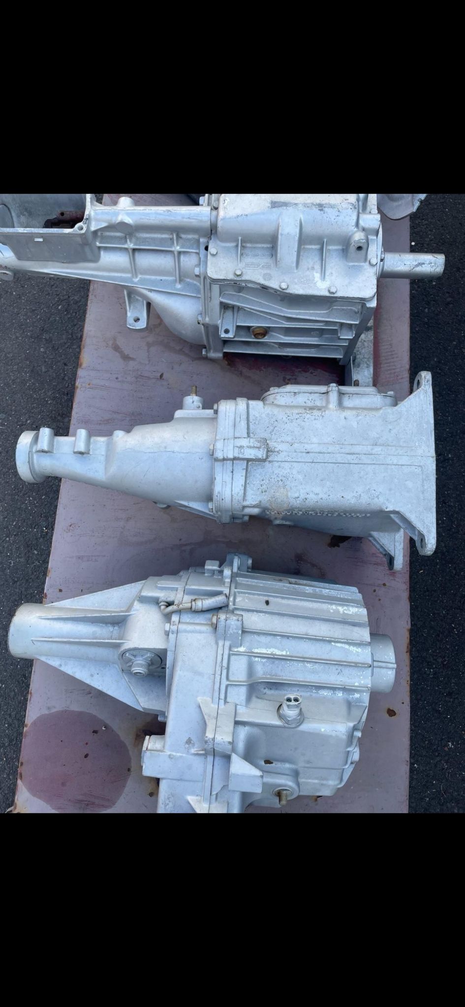 Transmission housing and bellhousing components-ready for rebuild